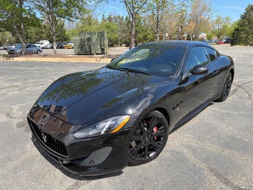Black 2014 Maserati GranTurismo Sport