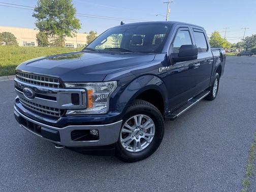 Blue 2020 Ford F-150 XLT