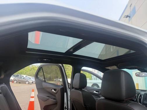 2022 Chevrolet Equinox AWD RS