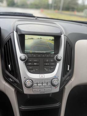 Iridescent Pearl Tricoat 2017 Chevrolet Equinox 1LT