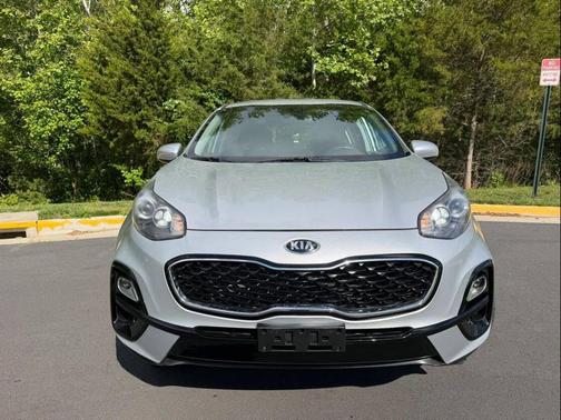 Sparkling Silver 2020 Kia Sportage LX