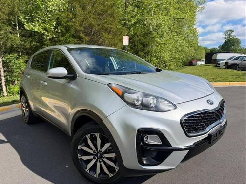 Sparkling Silver 2020 Kia Sportage LX