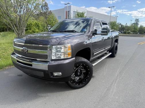 Black 2011 Chevrolet Silverado 1500 LT
