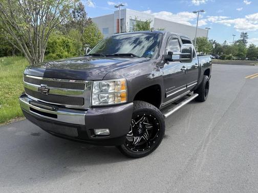 Black 2011 Chevrolet Silverado 1500 LT