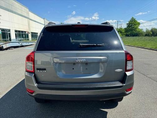 2011 Jeep Compass Sport