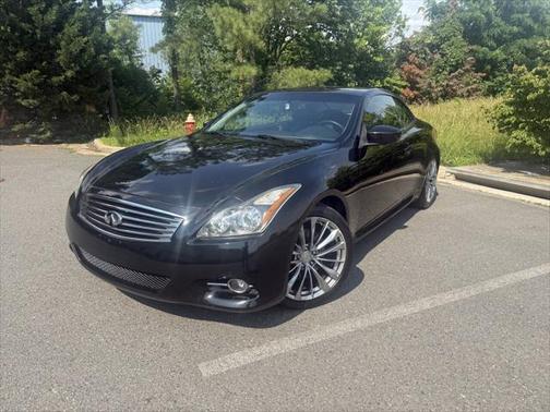 2011 INFINITI G37 Sport