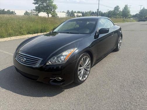 2011 INFINITI G37 Sport