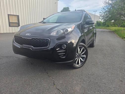 Black Cherry 2019 Kia Sportage EX