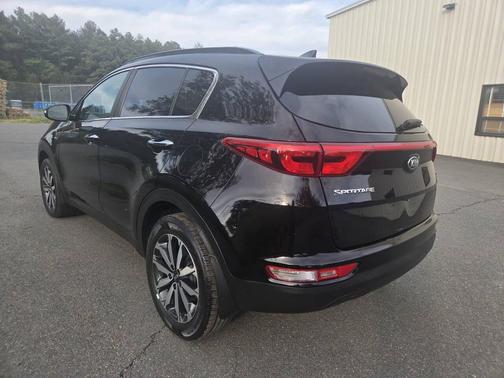 Black Cherry 2019 Kia Sportage EX