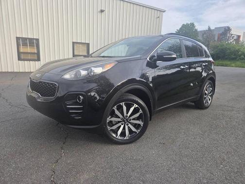 Black Cherry 2019 Kia Sportage EX