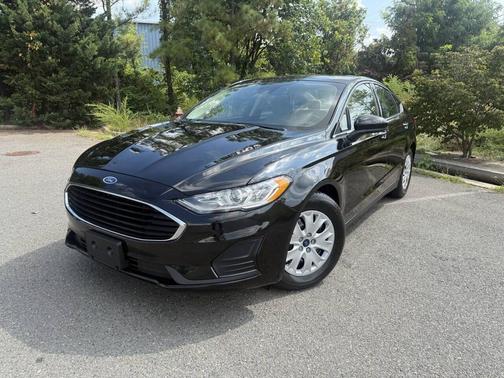 2020 Ford Fusion S
