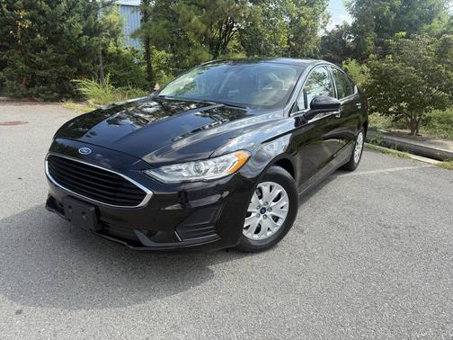 2020 Ford Fusion S