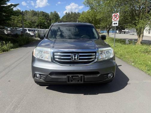 Polished Metal Metallic 2012 Honda Pilot LX