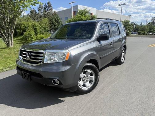 Polished Metal Metallic 2012 Honda Pilot LX