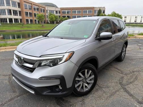 Lunar Silver Metallic 2019 Honda Pilot EX
