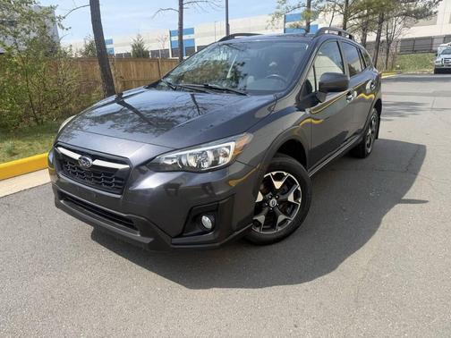 Gray 2018 Subaru Crosstrek 2.0i Premium