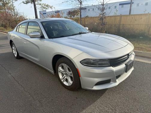 2019 Dodge Charger SXT