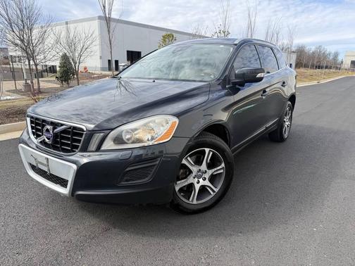 2012 Volvo XC60 T6 R-Design Platinum