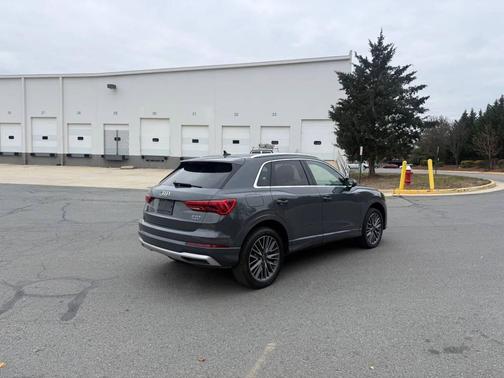 2022 Audi Q3 40 Premium