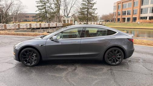 2020 Tesla Model 3 Standard Range Plus
