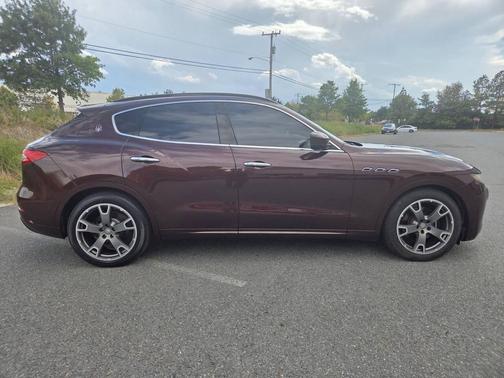 2017 Maserati Levante S