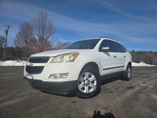 2010 Chevrolet Traverse LS