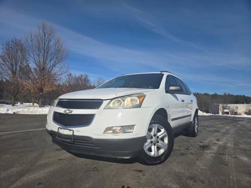 2010 Chevrolet Traverse LS