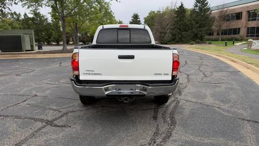 Super White 2006 Toyota Tacoma Double Cab