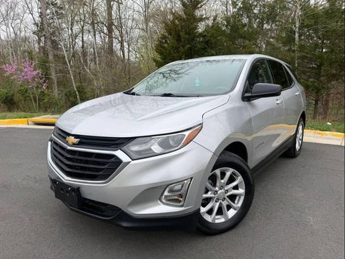 Silver 2019 Chevrolet Equinox LS