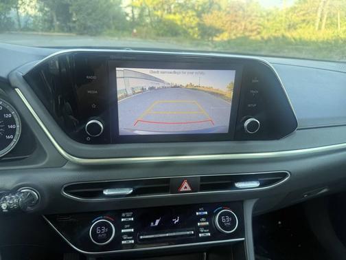 2021 Hyundai SONATA SE