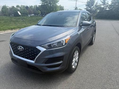 2021 Hyundai TUCSON SE
