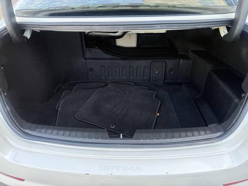 Snow White Pearl 2013 Kia Optima Hybrid LX