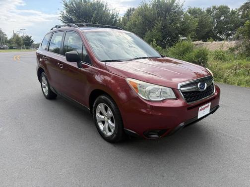 Burgundy 2015 Subaru Forester 2.5i