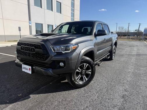 2017 Toyota Tacoma TRD Sport