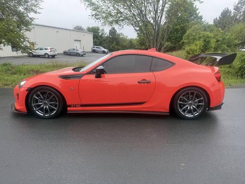 Orange 2017 Toyota 86 860 Special Edition
