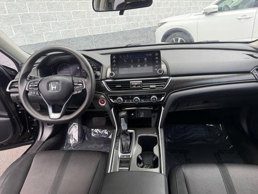 Crystal Black Pearl 2020 Honda Accord EX 1.5T
