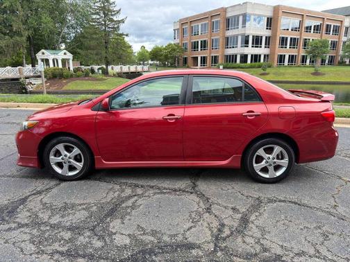 Barcelona Red Metallic 2013 Toyota Corolla S