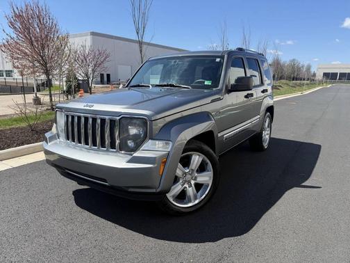 Black Clearcoat 2012 Jeep Liberty Jet