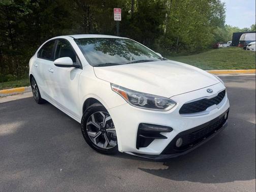 Clear White 2021 Kia Forte LXS