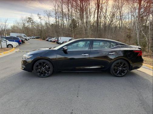 2017 Nissan Maxima 3.5 SR