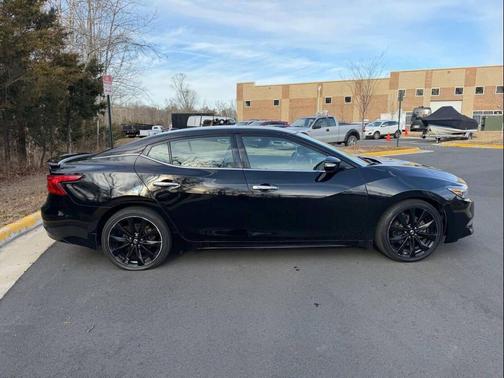 2017 Nissan Maxima 3.5 SR