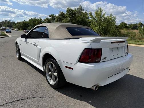 2001 Ford Mustang GT