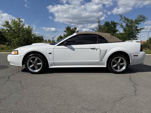 2001 Ford Mustang GT