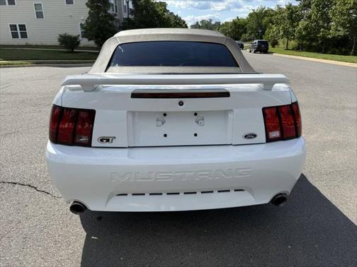 2001 Ford Mustang GT