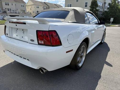 2001 Ford Mustang GT