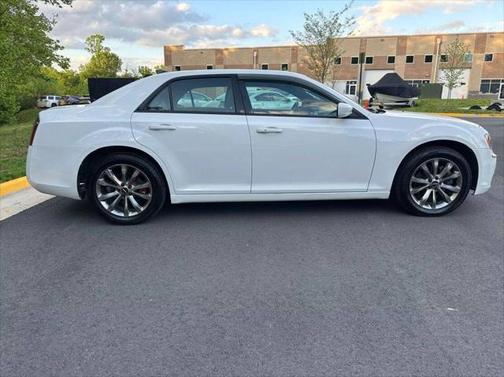 2014 Chrysler 300 S
