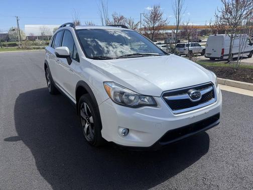 Satin White Pearl 2014 Subaru XV Crosstrek Hybrid Base