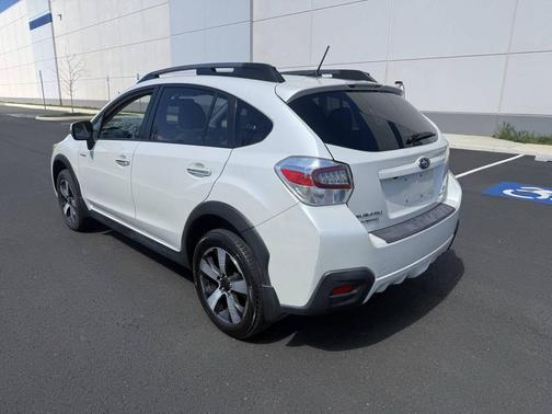 Satin White Pearl 2014 Subaru XV Crosstrek Hybrid Base