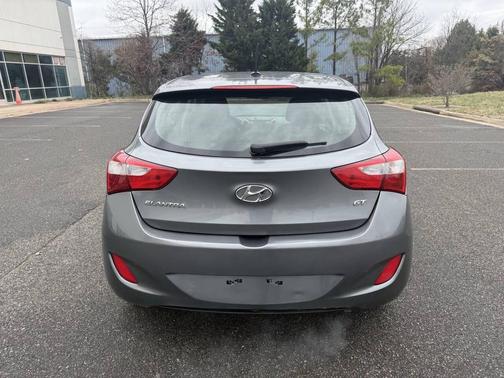 2016 Hyundai Elantra GT Base