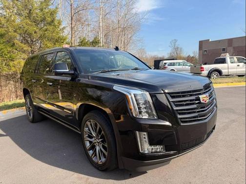 2019 Cadillac Escalade ESV Platinum